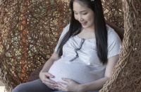 Tömegesen igyekeztek még iskolakezdés előtt megszülni gyermeküket kínai nők
