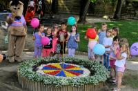 Új játszóteret nyert a Nap gyermekei program fődíjas ovija – több száz napóra készült országszerte a dm felhívására  - Sajtóközlemény