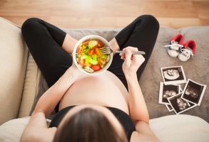 10 étel, amit minden várandós nőnek ennie kellene