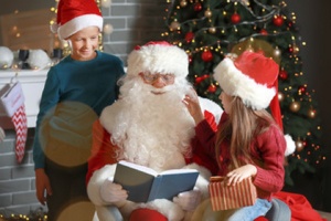 Ajándékötlet karácsonyra – könyvek, amiket imádnak a legkisebbek is
