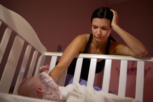 Mi az oka, hogy a kisbabák nem alusszák át az éjszakát?