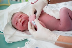 Kilenc meglepő dolog, amit valószínűleg nem tudsz az újszülöttekről