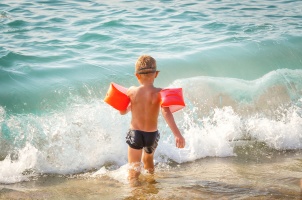4 tudnivaló a nyárra, amit taníts meg a gyereknek: életmentő lehet!
