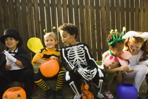 „Hónapokig rettegett a gyerekem halloween után”: nem minden kicsinek viccesek a csontvázak